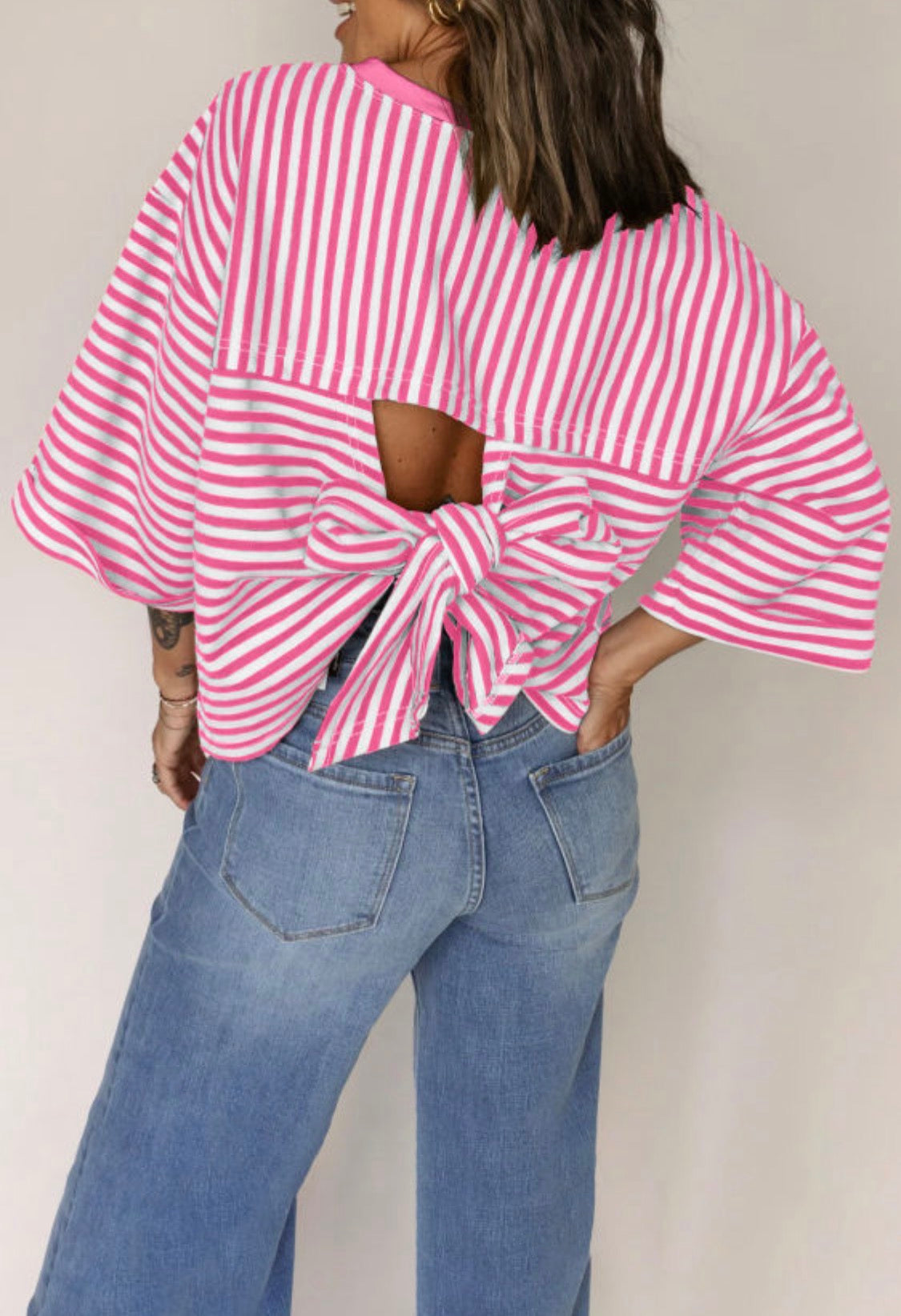Bowknot Cutout Back Loose Tee