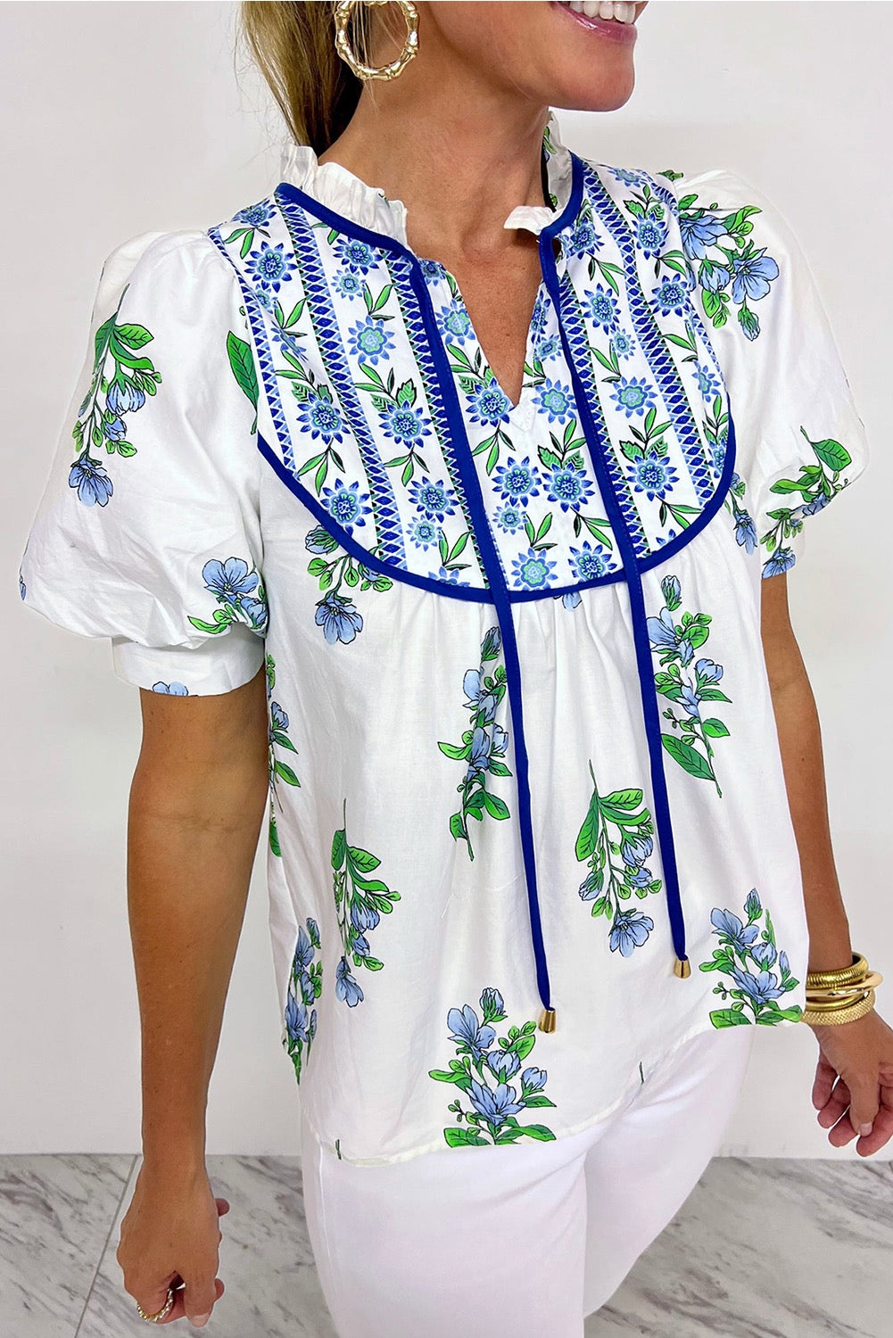 Floral print tie neck short sleeve blouse